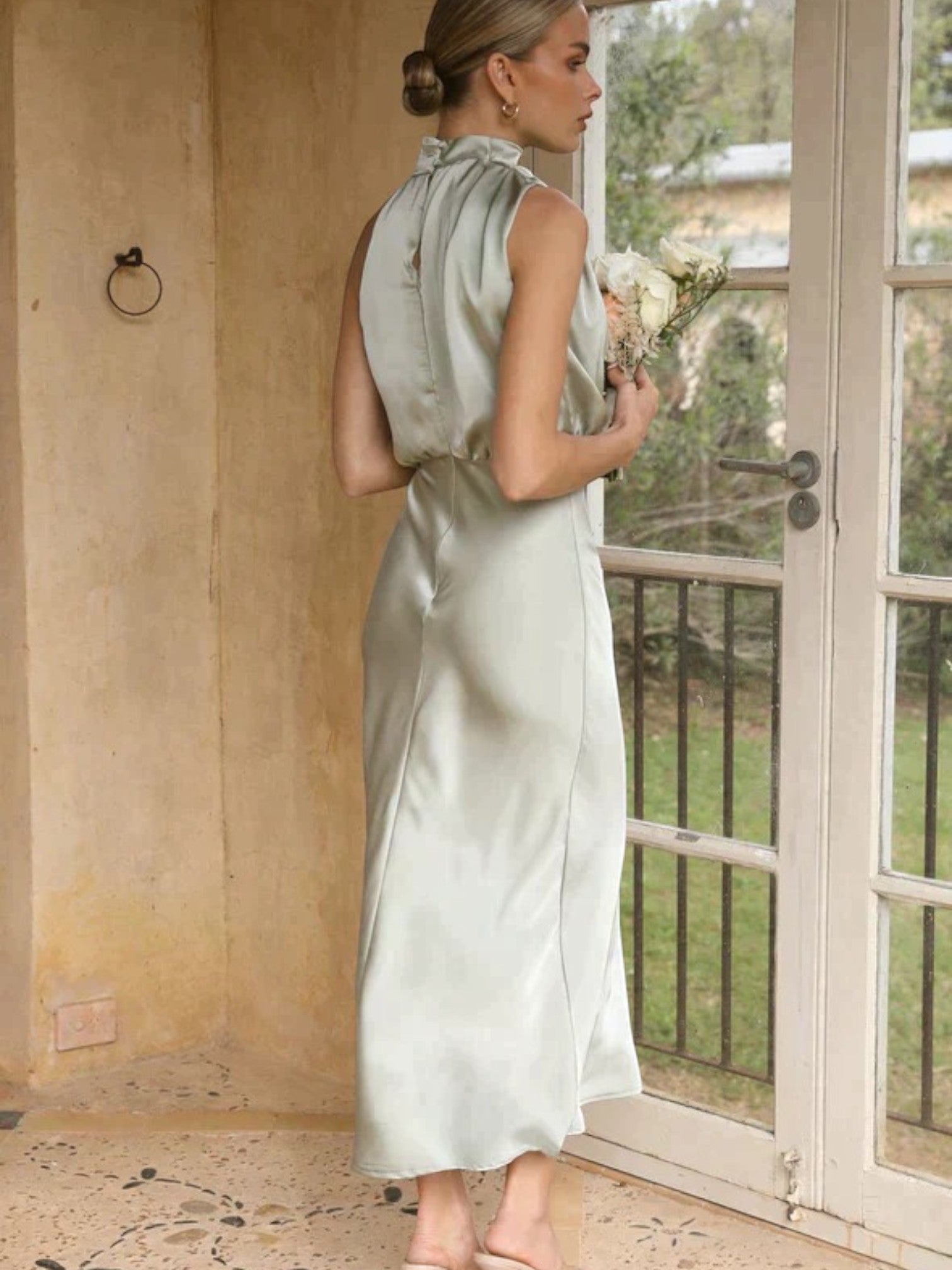 Amanda | Robe Élégante À Col Licou Pour Femmes | Maxi