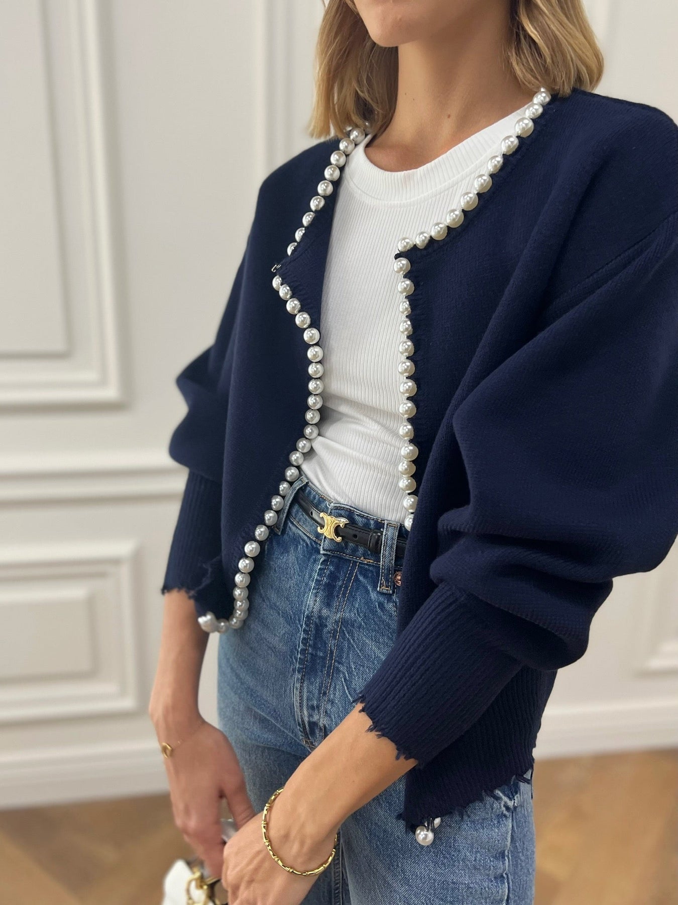 Cardigan tendance pour femme avec ouverture frontale | Détails perlés