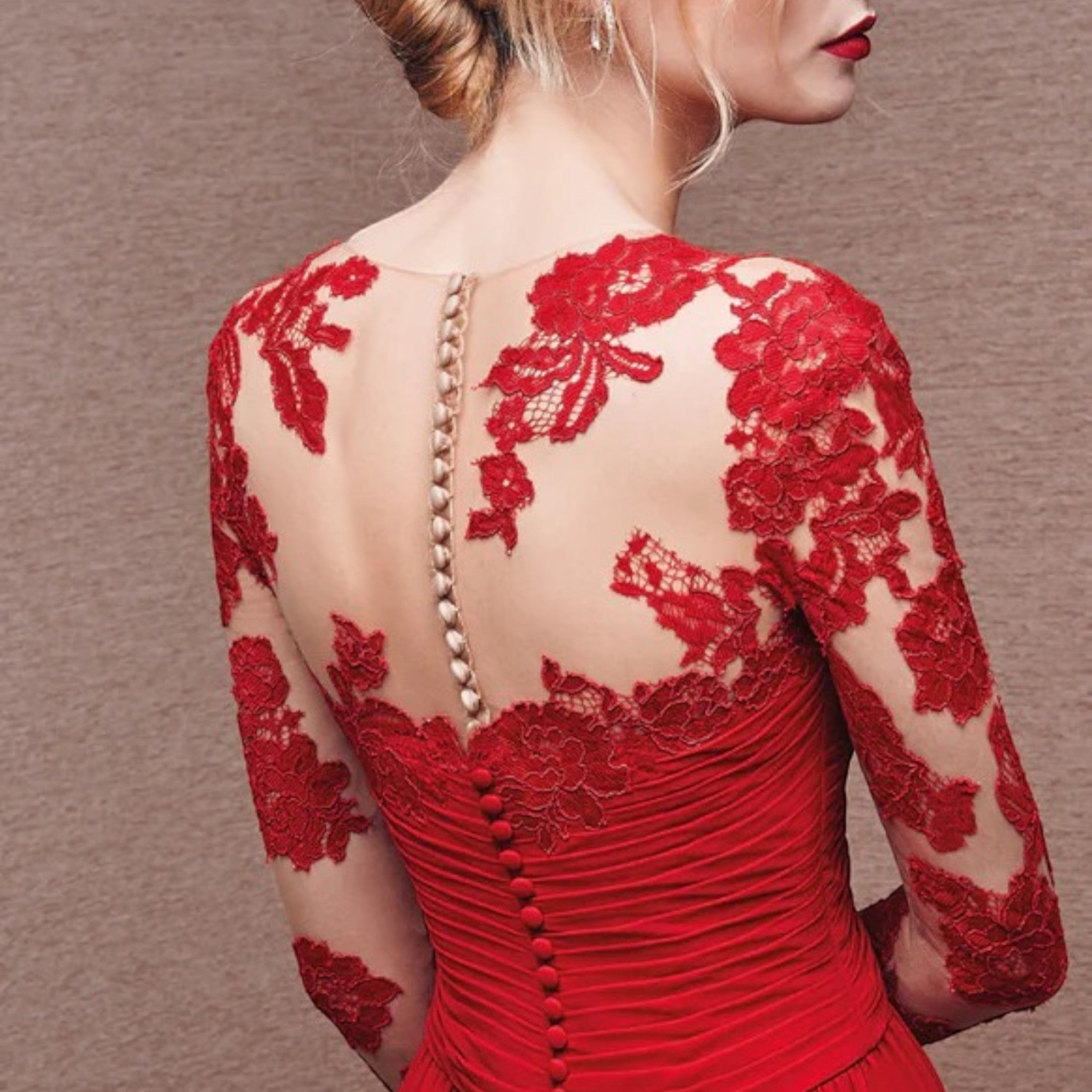 Abito Elegante Con Maniche In Pizzo | Maxi