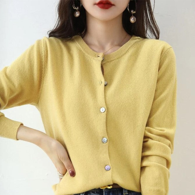Cardigan uni avec manches longues pour femme | Fermeture à boutons