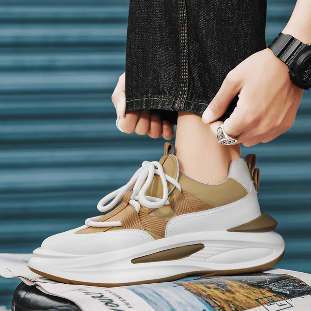 Baskets Tendance Noires Et Blanches Pour Homme | Semelle Épaisse