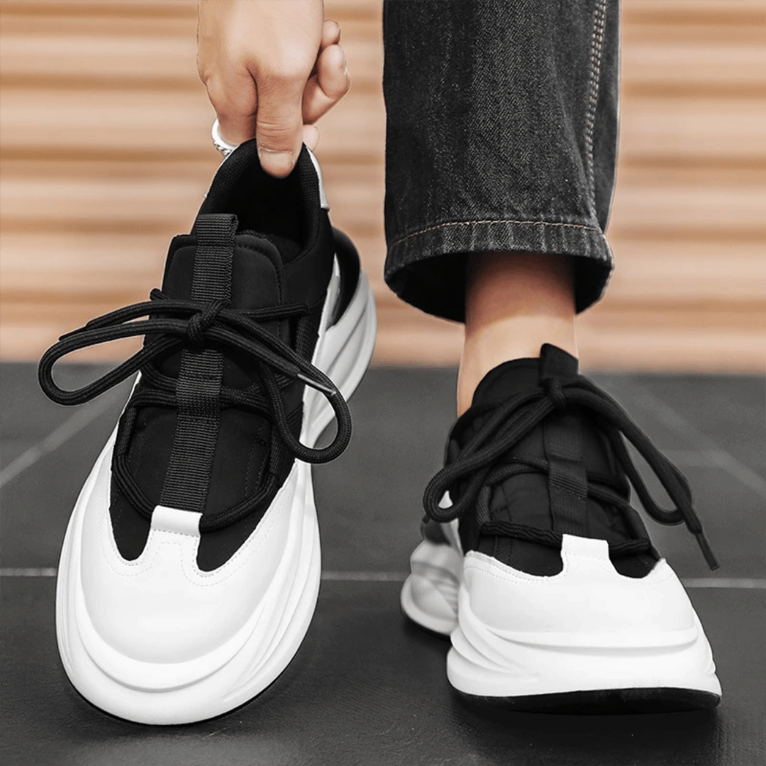 Baskets Tendance Noires Et Blanches Pour Homme | Semelle Épaisse