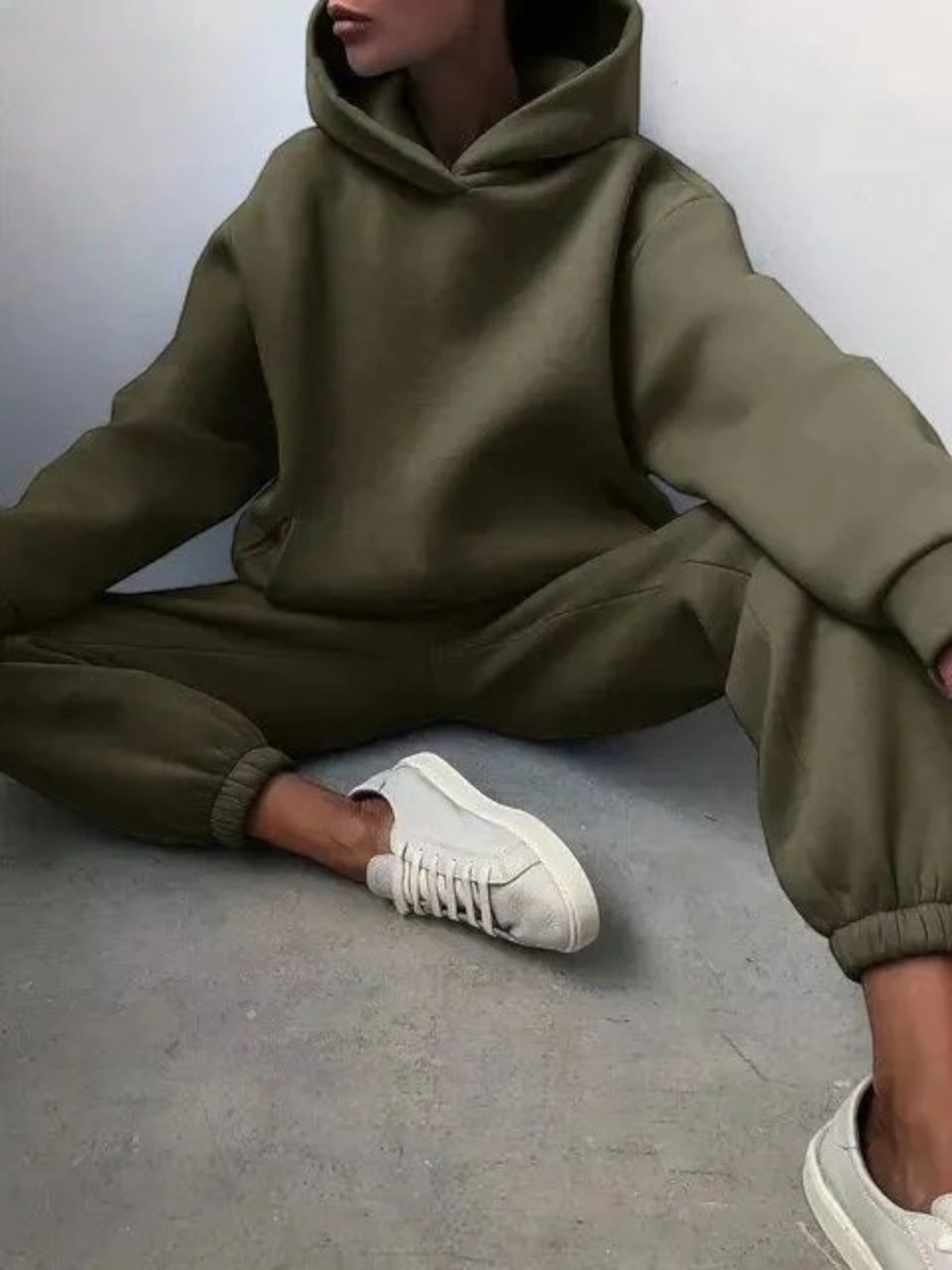 Ensemble Élégant Sweat À Capuche Et Pantalon Pour Femme