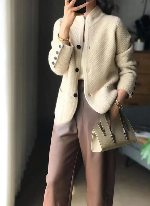 Cardigan Moderne Pour Femme Avec Boutons | Manches Longues