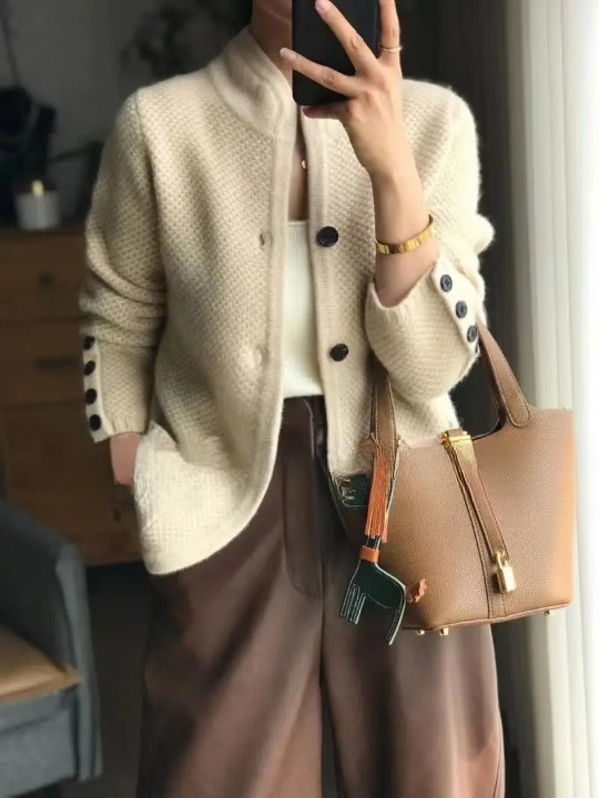 Cardigan Moderne Pour Femme Avec Boutons | Manches Longues