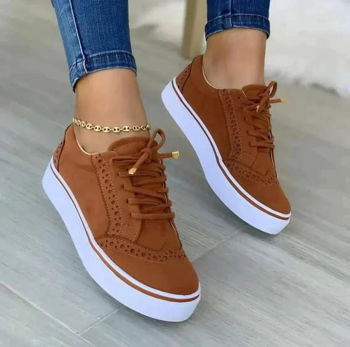 Chaussures De Randonnée Classiques À Enfiler Pour Femme | Avec Lacets