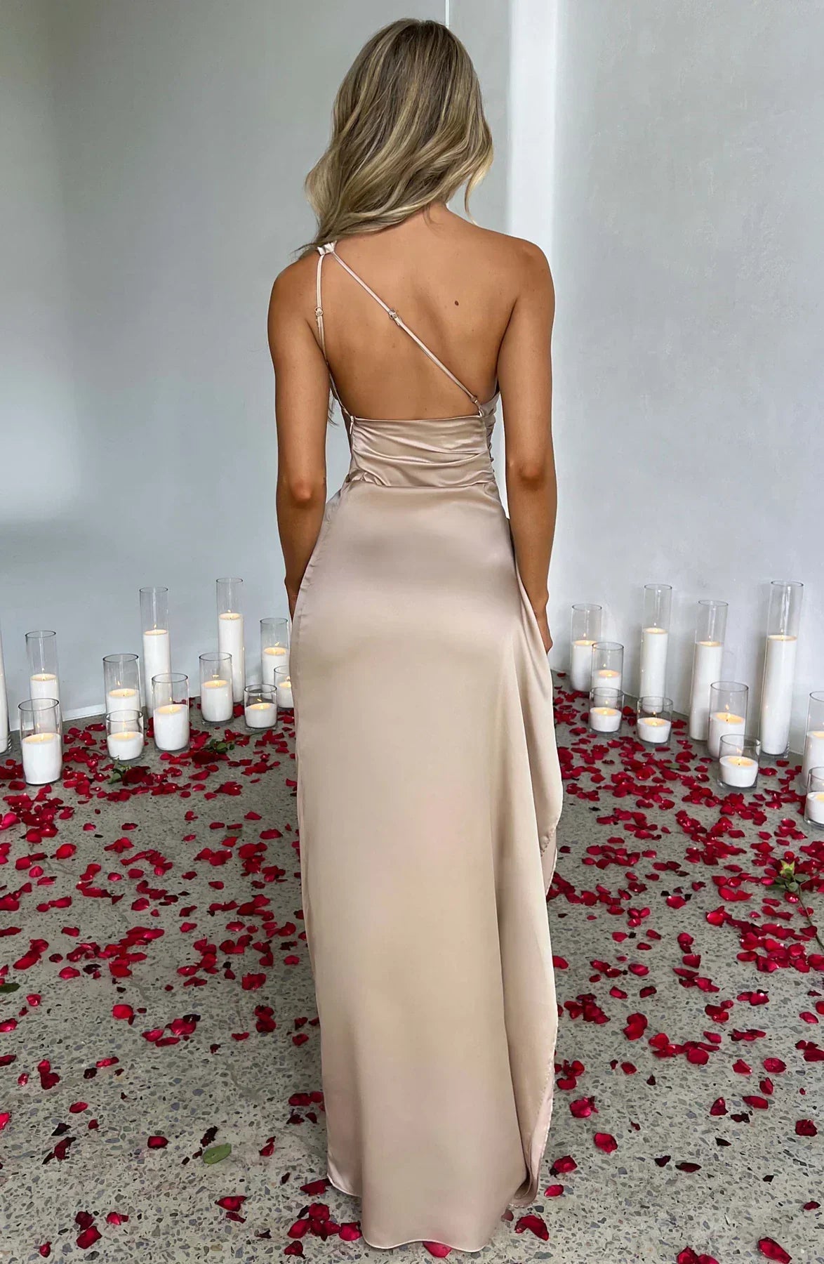 Robe De Soirée Pour Femme À Une Épaule | Dos Nu