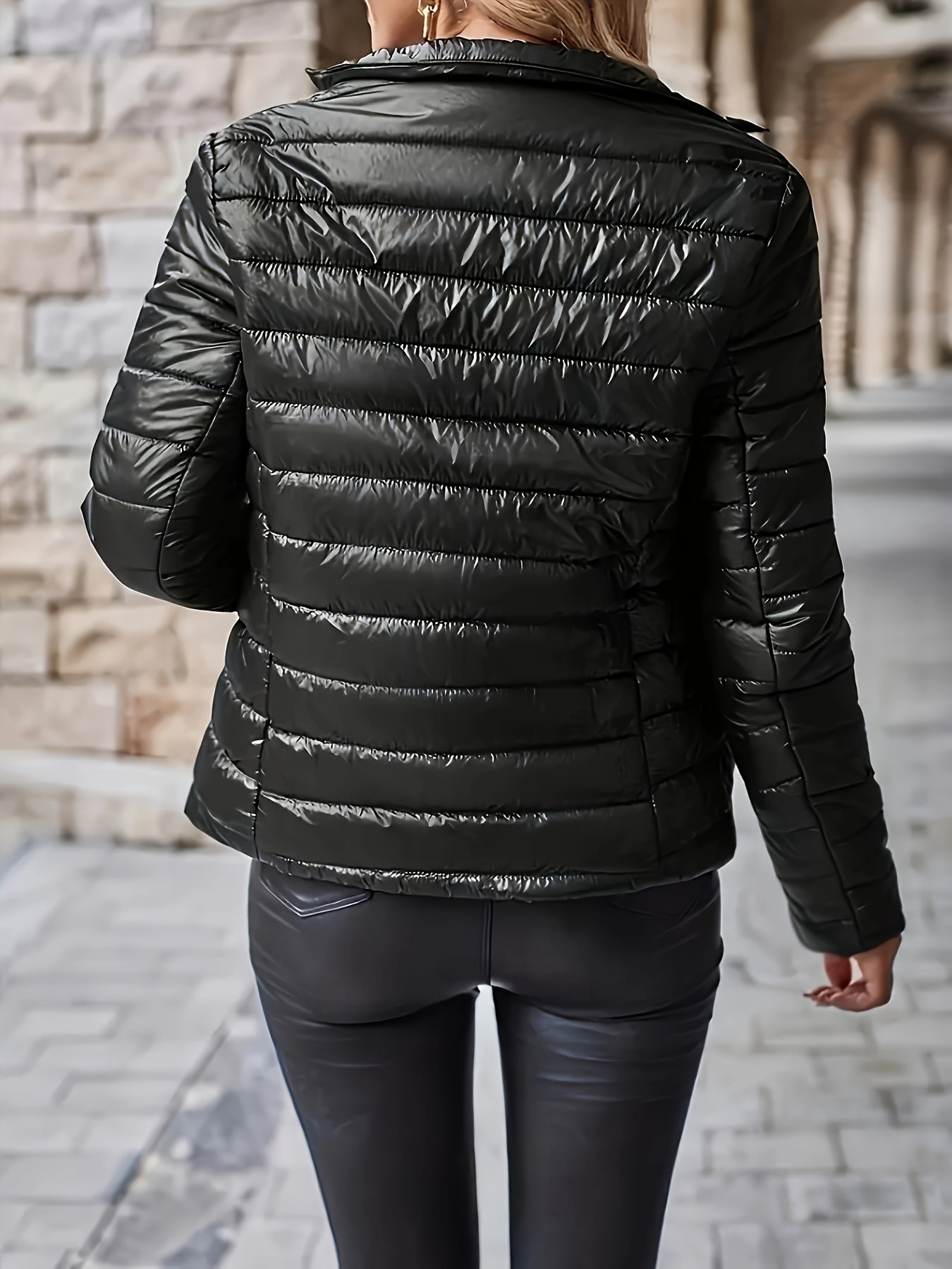 Veste Doudoune Pour Femme Avec Col Haut | Stylée