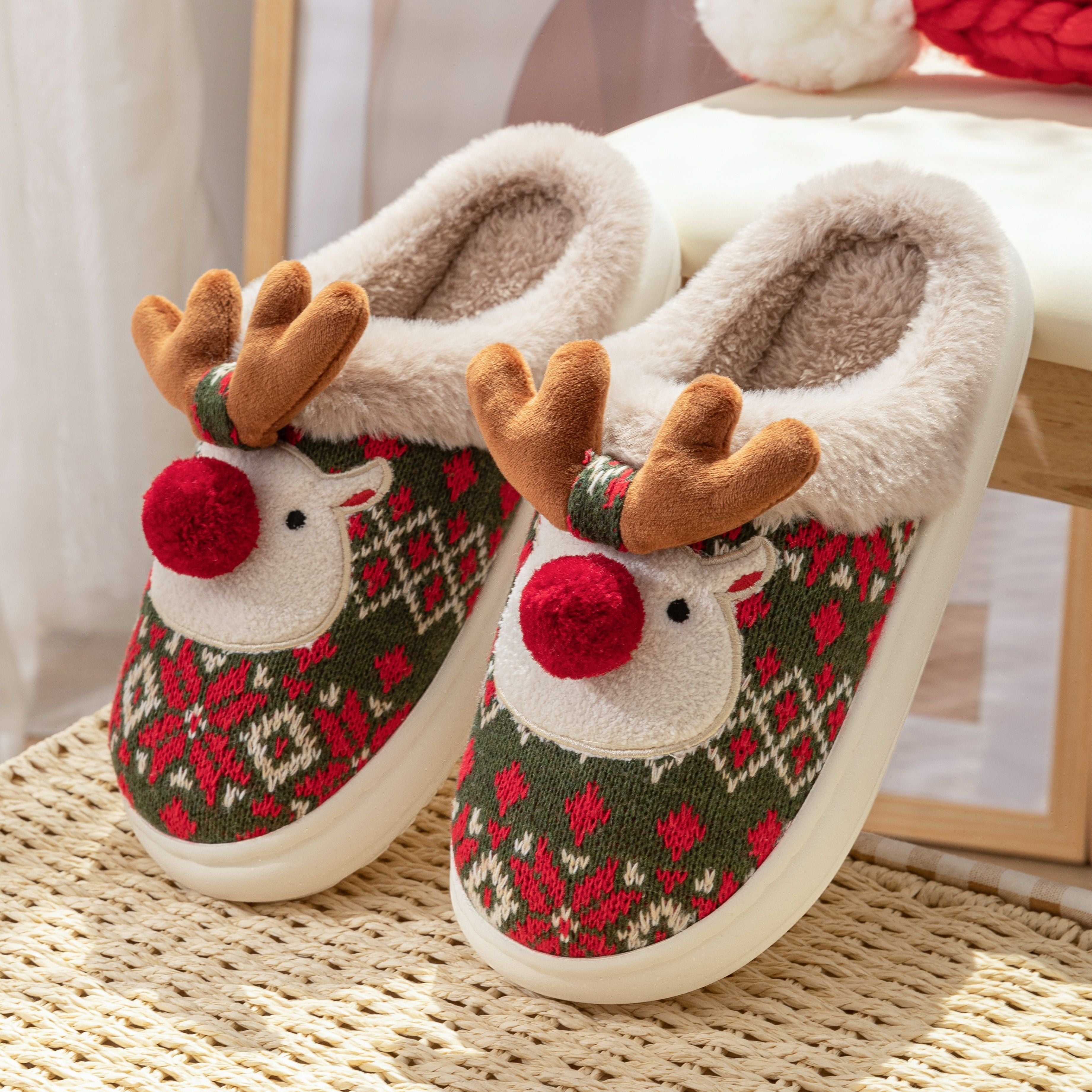Chaussons De Noël En Peluche Pour Femme | Hiver
