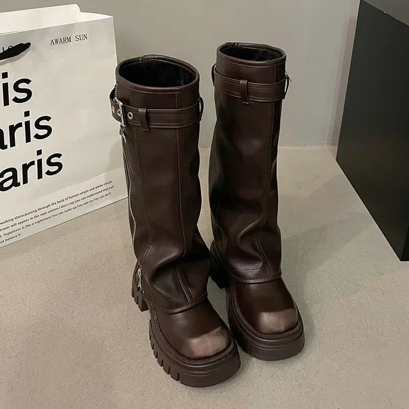 Bottes À Plateforme Et Boucle Pour Femme | Hiver