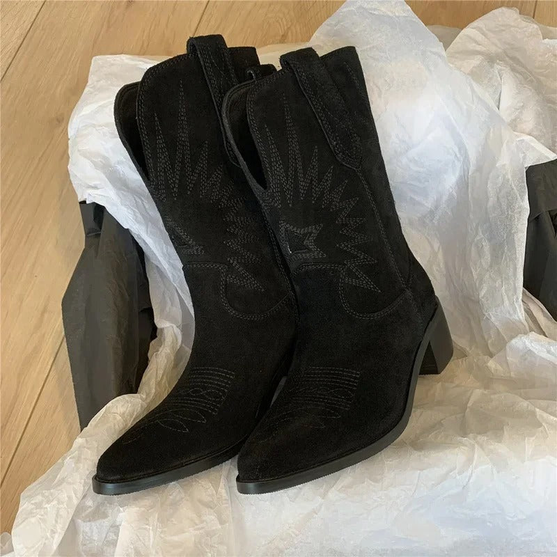 Bottes De Cowboy À Bout Pointu Et Talons Carrés Pour Femmes | Tendance